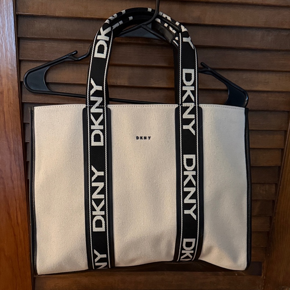 DKNY  Black and Cream Tote Bag